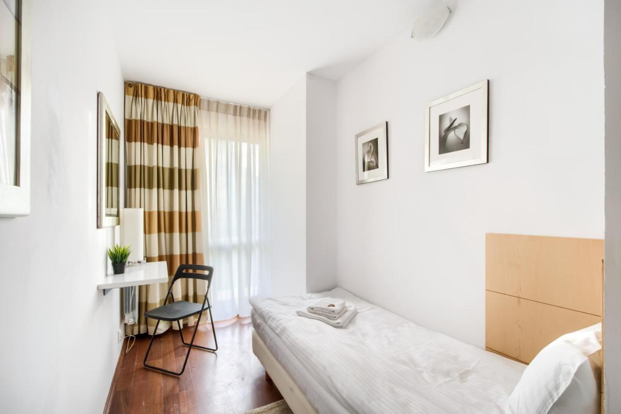 404 Rooms Zamiany Ursynow Varşovia Exterior foto